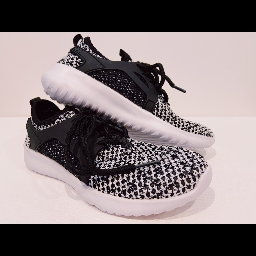 C9 Kid Sneaker Size 1